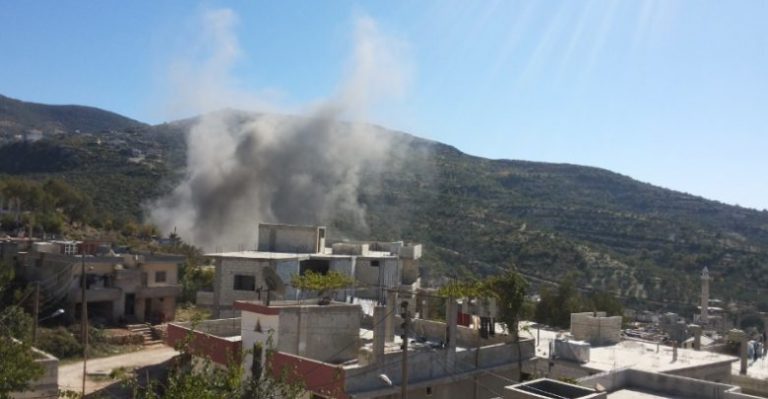 Rejîma Esed zaro li sînorê Edilbê kuştin