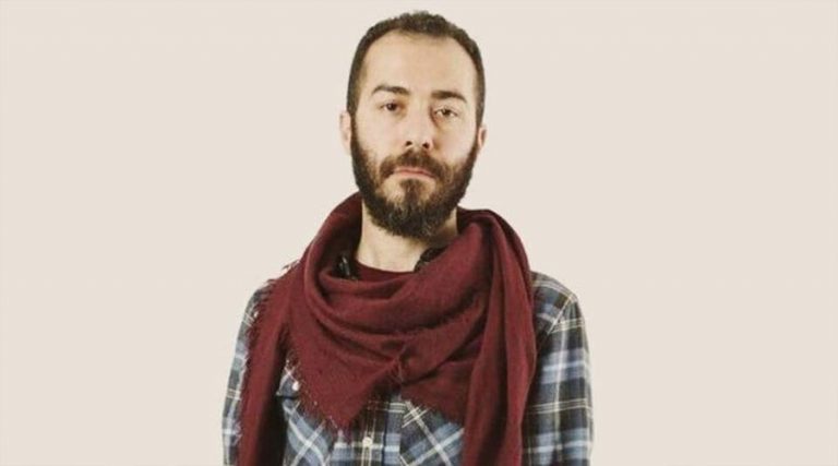 Di dema 10 salan de destdirêjî li ser 300 keçikan kiriye