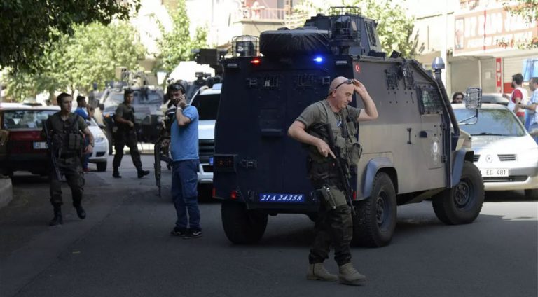 Tirkiyê 641 endamên PKK ê desteser kirin