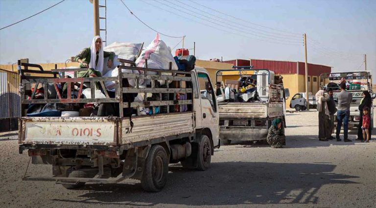 Komên çekdar li Serê Kaniyê malbatên DAIŞê yên Iraqî bicih dikin