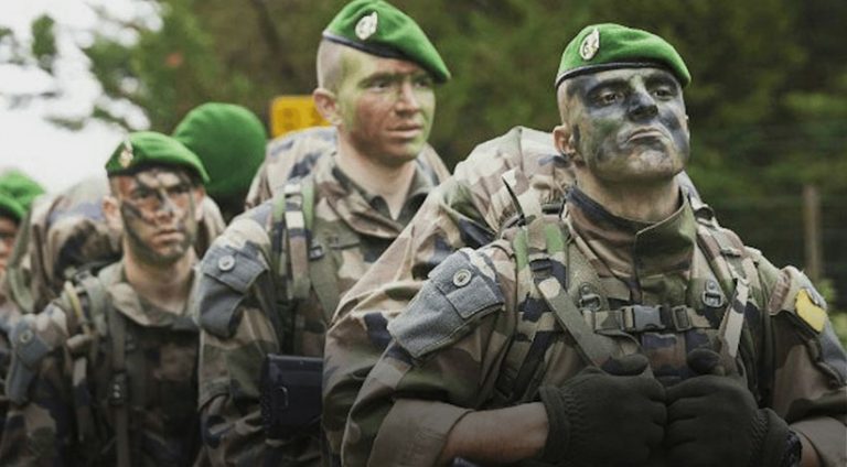 Di operasyona Fransayê de 100 çekdarên tundrew hatin kuştin