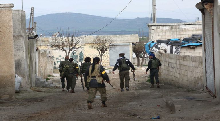 Li Minbicê di navbera grûpên çekdar û HSDê de şerekî dijwar derket