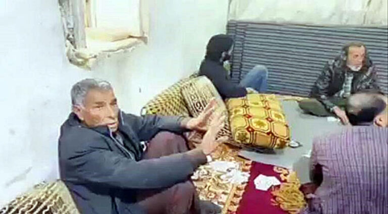 Li Serêkaniyê Çekdaran bi ser malekê de girt û 4 kes revandin