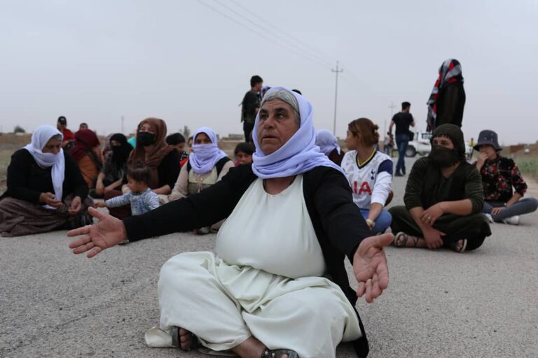 Nobedarîya jinên Şingalê li ser rêka û lêrastanîna xelata Emerîka ji bo îxbarkarên revebirên PKK