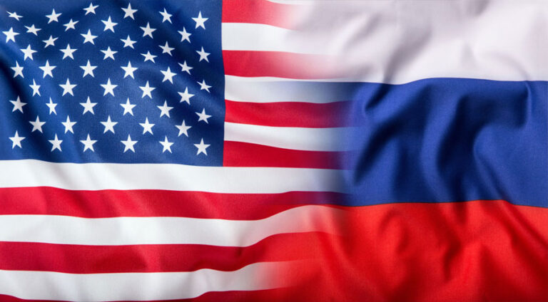 Bloomberg: Wê Amerîka 10 dîplomatên rûsî dersînor bike!