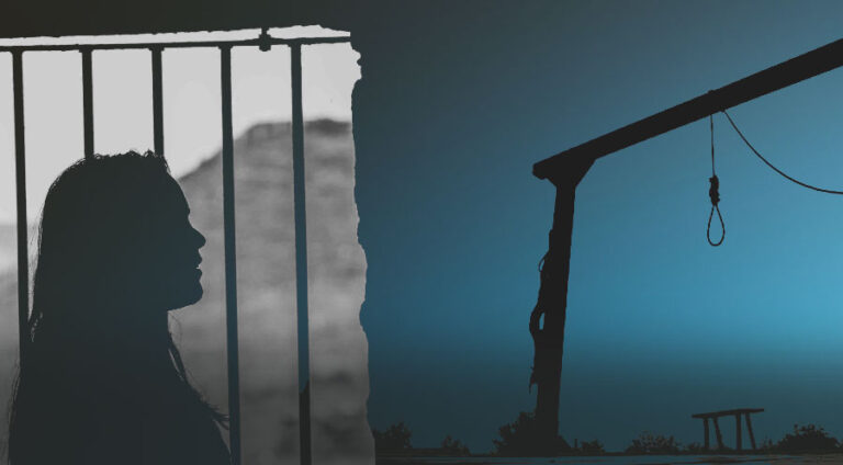 12 jinên Kurd çaverêya cezayê darvekirinê dikin