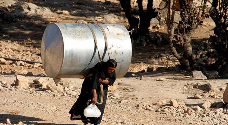 Li rojavayê Kurdistanê tunebûna avê bandorek xirab li jiyana hemwelatiya dike..