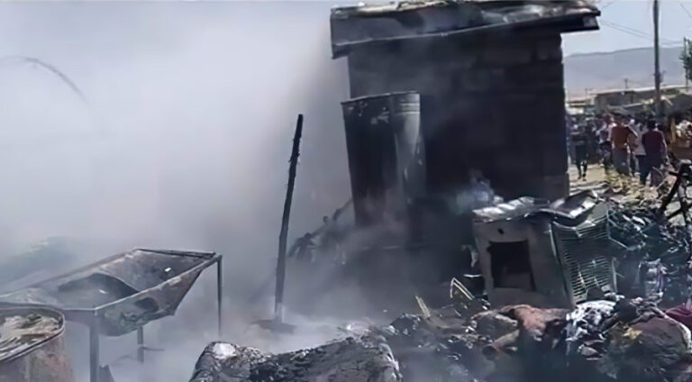 Li Erbetê di kampeke koçberan de şewat derket 