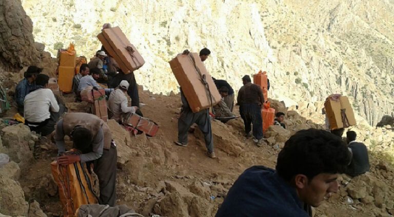 sipayê pasdaran 3 kolber dan ber gulleyan