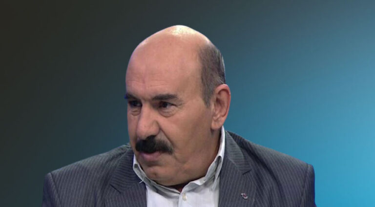 Rewşa tenduristiya Osman Ocalan xirabe û nikare tevger bike