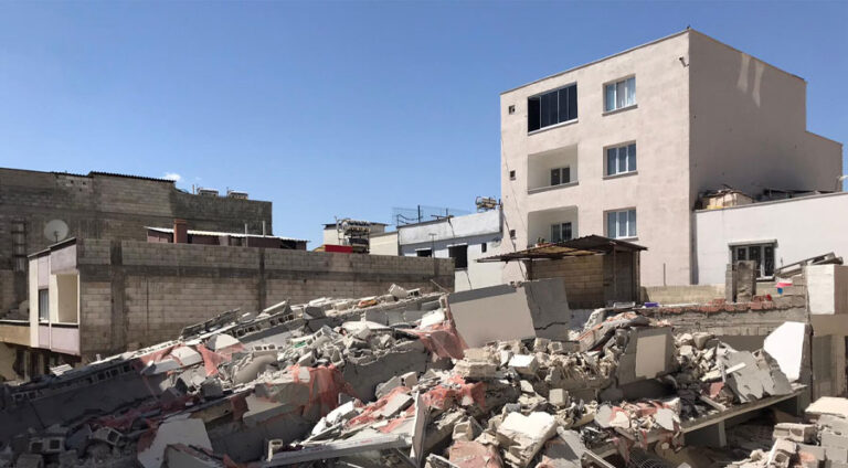 Li Dîlokê avahîya 5 qatî hilweşîya