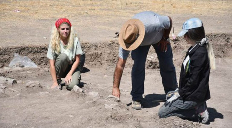 Li Girê Berazan hestiyên ku dîroka wê vedigere 600 sal berî niha hatin dîtin