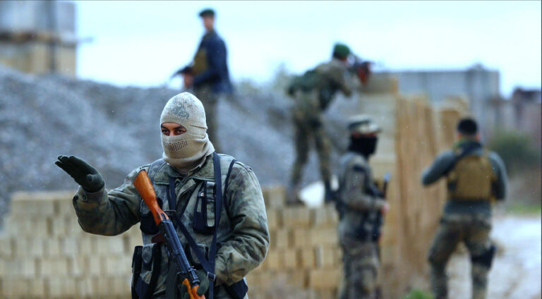 Efrîn.. Çeteyên Tirkiyê du Kurd revandin