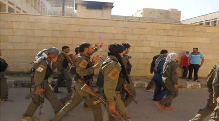 Asayîşa PYDê xelkê bi zor li dijî pêşmerge derdixe kolana