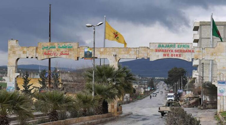 Çeteyên ser bi Tirkiyê li Efrînê 4 ciwan revandin 