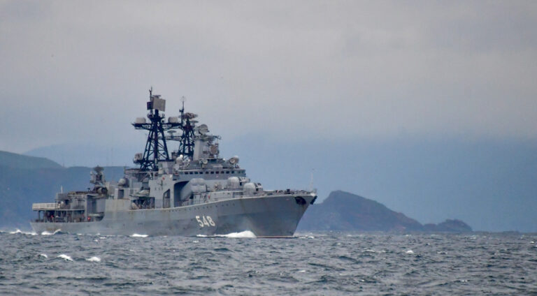 ھێزێن رووسی لڤ و تەڤگەرێن کەشتیەکا فره‌نسی ل دەریایا رەش دشۆپینن