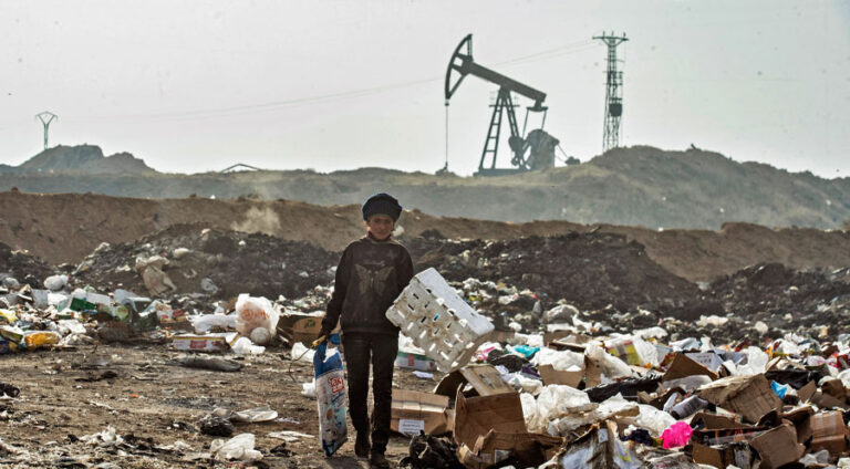 Rêveberiya Xweser wênekêşê AFP’ê rawestand