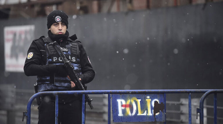 Li Rihayê 2 polîs hatin kuştin