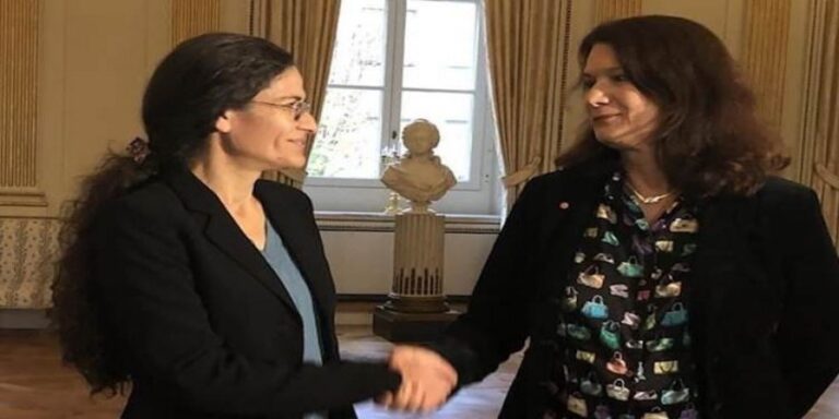 Îlham Ehmed li dijî Swêdê behaneyên zêdetir dide dest Tirkiyê