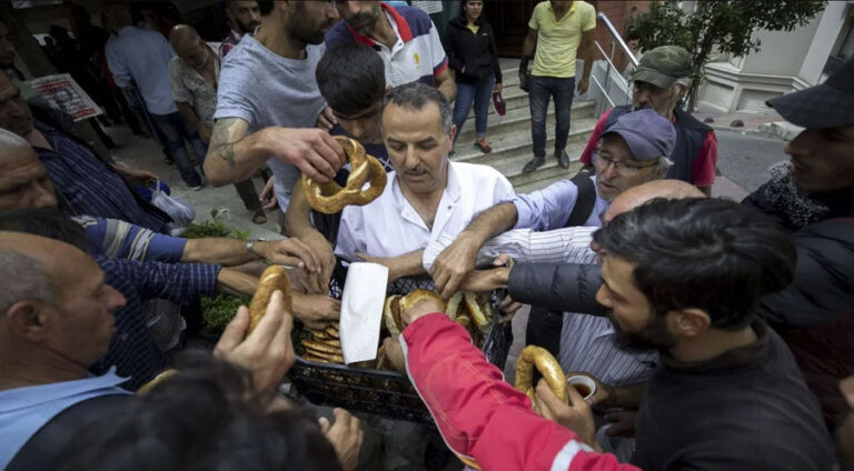 Li Tirkiye û bakurê Kurdistanê 14.8 milyon birçîne