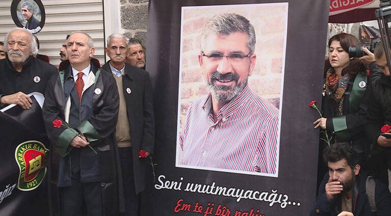 Serokên baroyên Tirkiye û Bakur ji bo doza Tahir Elçî li Diyarbekirê kom dibin