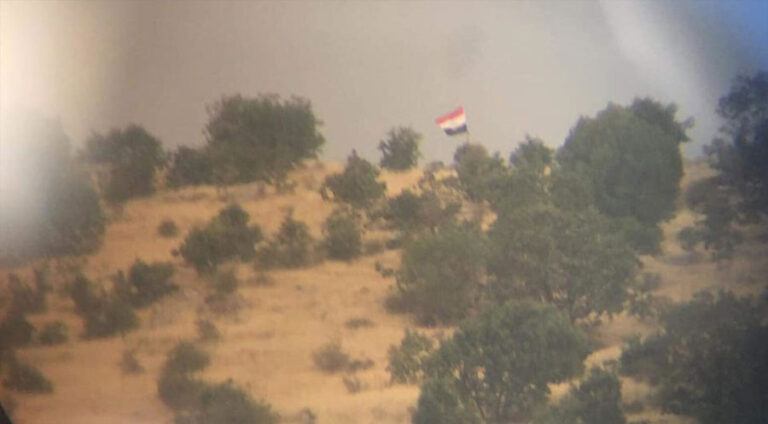 Di navbera çekdarên PKK ê û pasewanên sînorî yên Îraqê şer qewimî