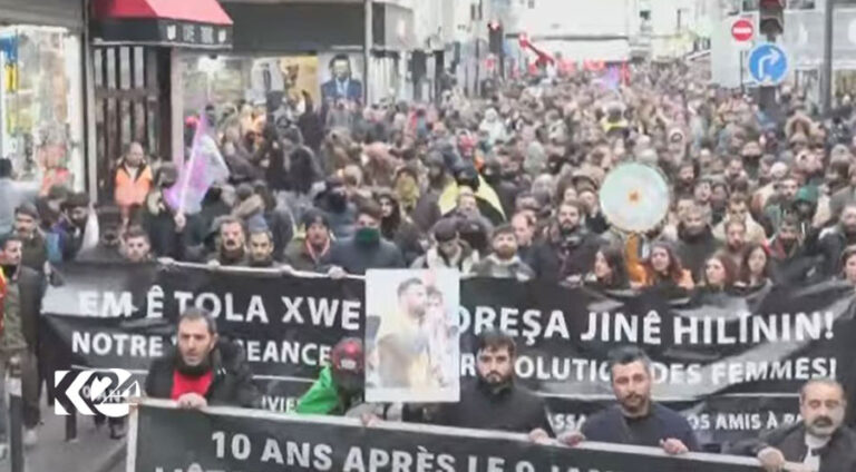 Kurdên li Fransayê li dijî êrîşa Parîsê xwepêşandan encam dan