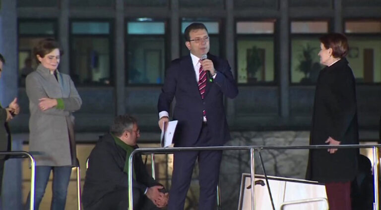 Dengên Kurdan û nîqaşên li ser namzetiya Îmamoglu bo Serokomariya Tirkiyê