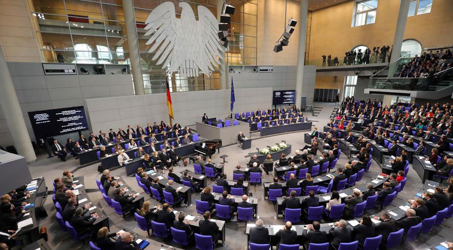 Parlamentoya Almanyayê komkujiya Êzidiyan wek jenosîd nas kir