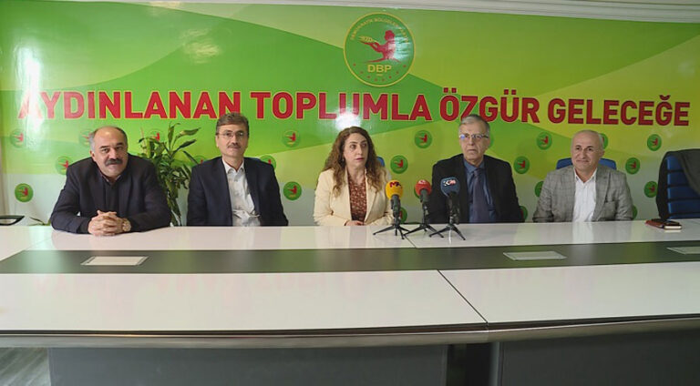 Du partiyên Başûrê Kurdistanê serdana partiyên Bakurê Kurdistanê kirin