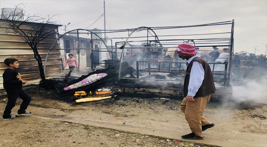 Di çadirên koçberên Êzdî de şewat derket