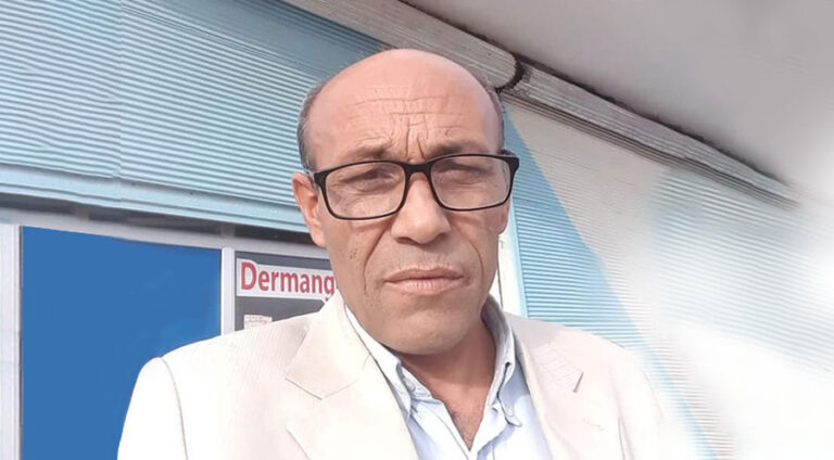 Grûpeke ser bi Rêveberiya Xweser ve kadroyekî Partiya El-Wehde revand û eşkence kir