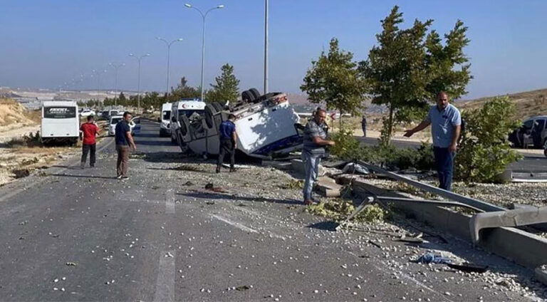 Di bûyereke trafîkê de 5 kesan canê xwe ji dest dan