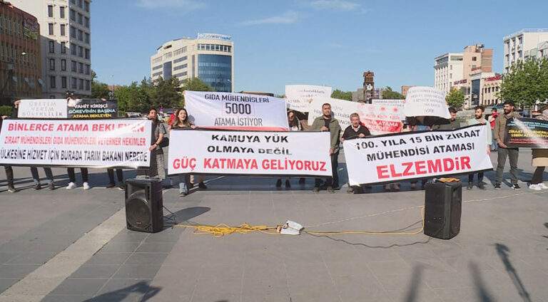 Li Diyarbekirê ciwanên derçûyên zanîngehê daxwaza erkdarkirinê dikin