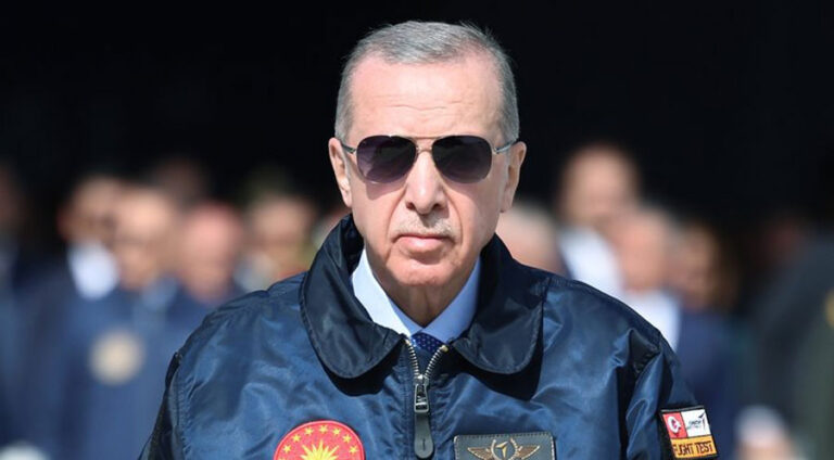 Erdogan: Amerîka ji bo dayîna F-16 mercê endamtiya Swêdê bo NATOyê daye pêşiya me