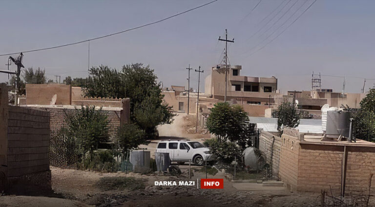 Çekdarên PKK’ê gulle berdan wesayîtekê û du kes birîndar kirin