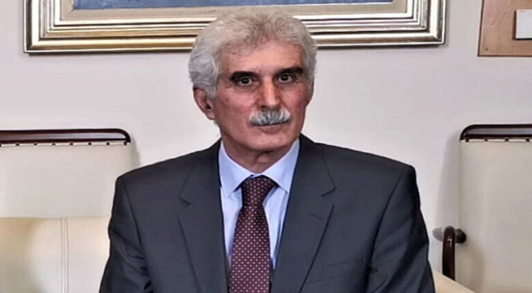 Şerefxan Cizîrî: Li parlamentoyê bi Kurdî biaxivin