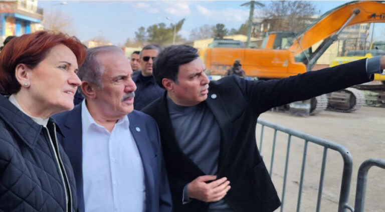 Şêx Saîd li Amedê ÎYÎ Partî ji hevde xist