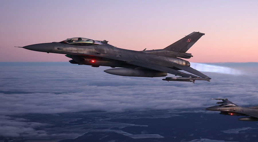 Washington “çira kesk” ji bo firotina firokên F-16 bo Tirkiyê vêdixe