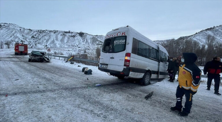 Li Sêwazê di bûyerekî trafîkê de 26 kes birîndar bûn