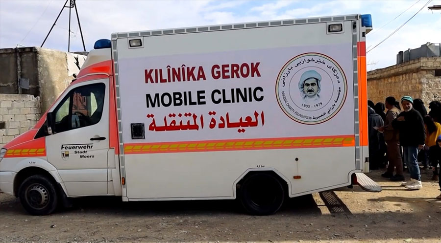 “Xêrxwaziya Barzanî” bi tîmeke bijîşkî ya gerok xwe digihîne nexweşên li gundên Efrînê