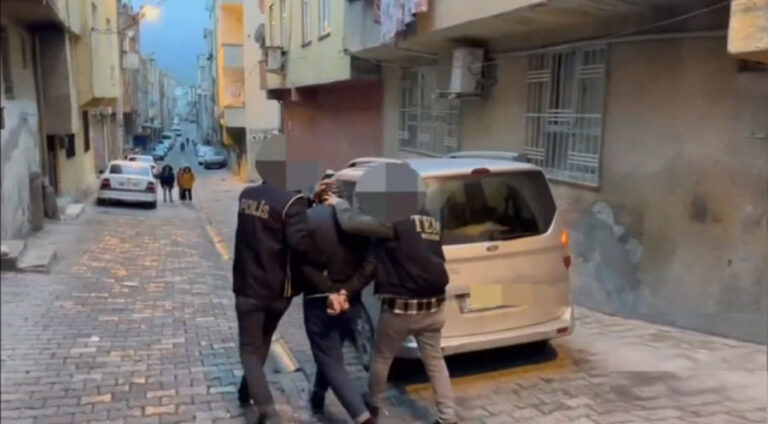 Li Tirkiyê 147 kes bi tometa pêywendiya li gel DAIŞê hatin girtin