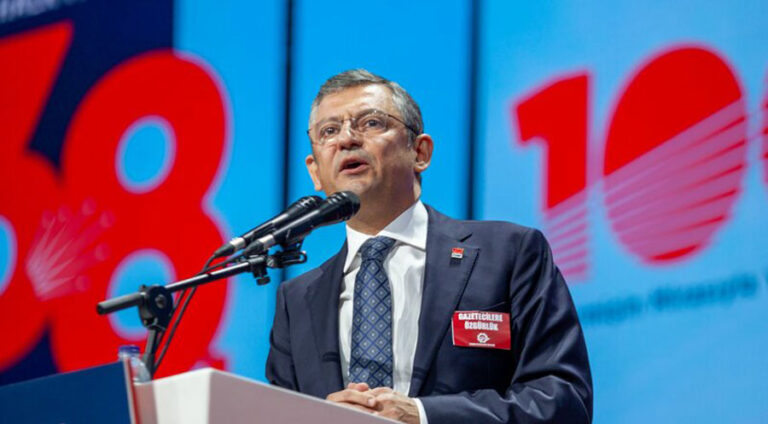 Ozgur Ozel: Herî zêde AKP û DEM hevdîtina dikin û dostin!
