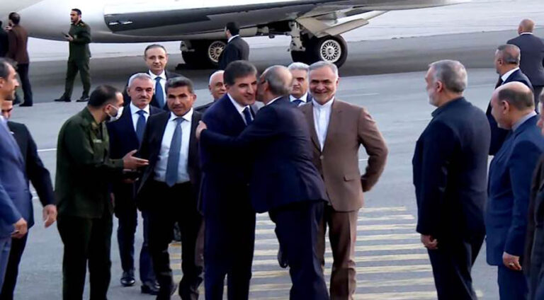 Serokê Herêma Kurdistanê bi Serokomarê Îranê re dicive