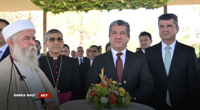Serokwezîr Mesrûr Barzanî li Dihokê kevirê bingehîn ê du parkan datîne