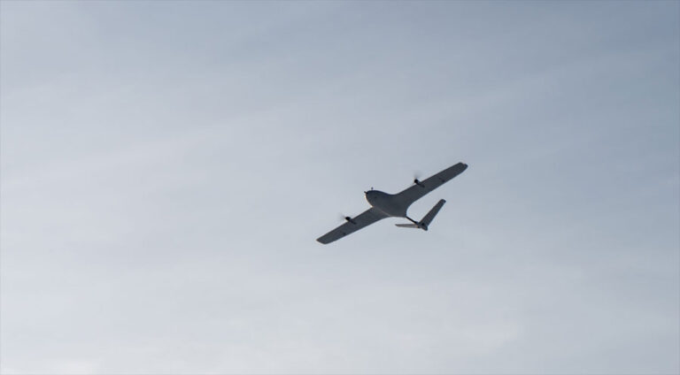 Li gundê Sofiyanê dronek keft ser erebeyekê