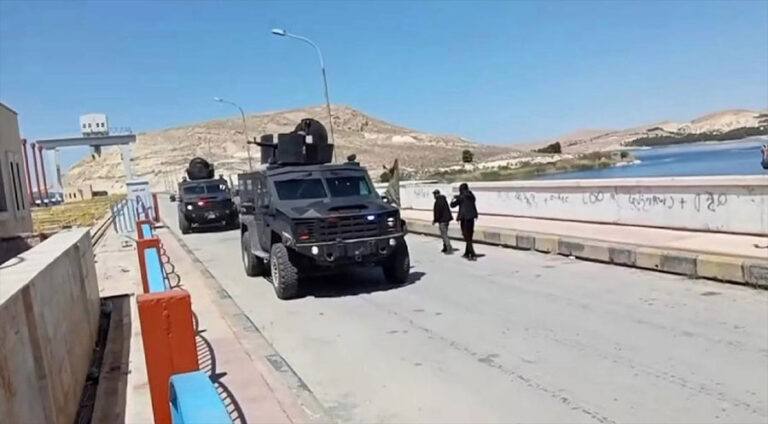 HSD’e bendava Tişrînê radestî hikûmeta Şamê dike