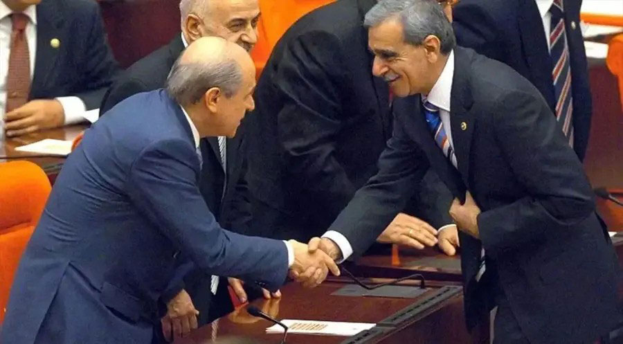 Ahmed Turk: Bahçelî piştî kongreya PKK’ê telefonî min kir