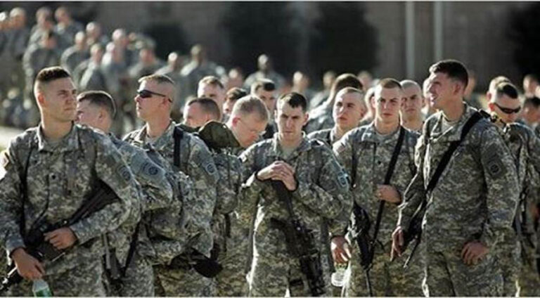 Amerîka hêzên xwe ji herdu baregehên leşkerî yên li Iraqê vedikişîne