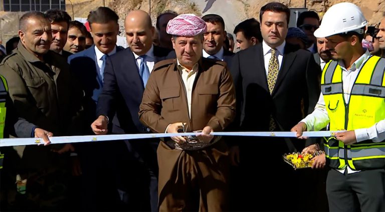 Mesrûr Barzanî cadeya dualî ya Hacî Omeranê vekir